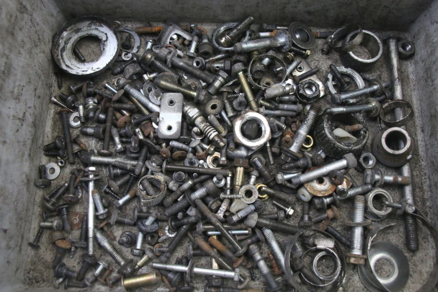 photo de BOLSA DE TORNILLERÍA TORNILLO PIAGGIO X8 125 (2004 - 2007)