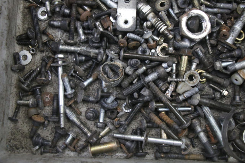 photo de BOLSA DE TORNILLERÍA TORNILLO PIAGGIO X8 125 (2004 - 2007)