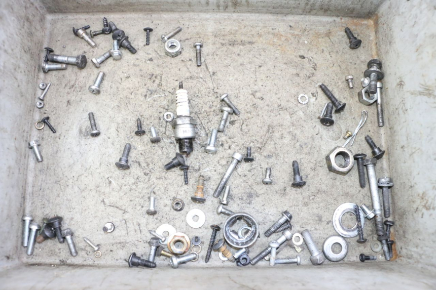 photo de BOLSA DE TORNILLERÍA TORNILLO PIAGGIO ZIP 2T 50 (2009 - 2019)