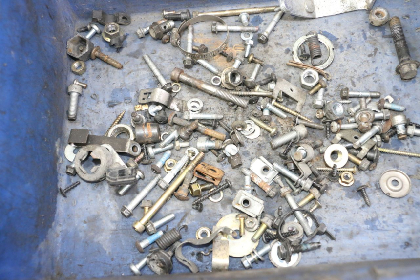 photo de BOLSA DE TORNILLERÍA TORNILLO PIAGGIO ZIP 4T 50 (2018 - 2020)