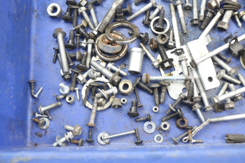 photo de TORNILLOS PIAGGIO PRIMAVERA 125 (2013 - 2021) - Otra perspectiva