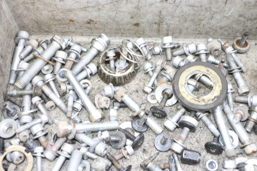 photo de TORNILLOS LIGIER PULSE 3 1 (2014 - 2020) - Zoom estado de uso