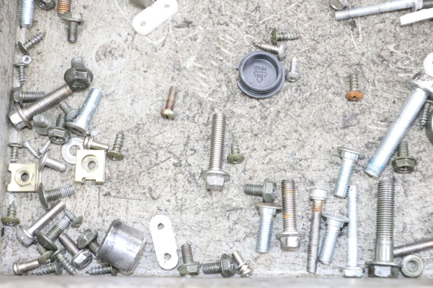 photo de TORNILLOS EFUN PUSA 1 - Otra perspectiva