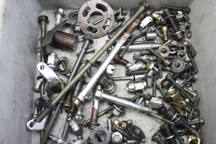photo de BOLSA DE TORNILLERÍA TORNILLO SPY RACING F3 350 (2015 - 2022)