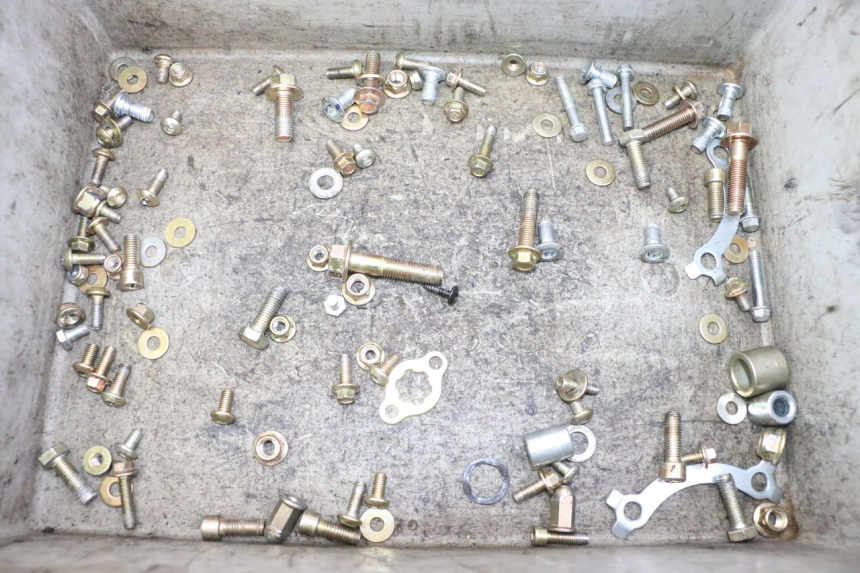 photo de BOLSA DE TORNILLERÍA TORNILLO APOLLO RFZ 125