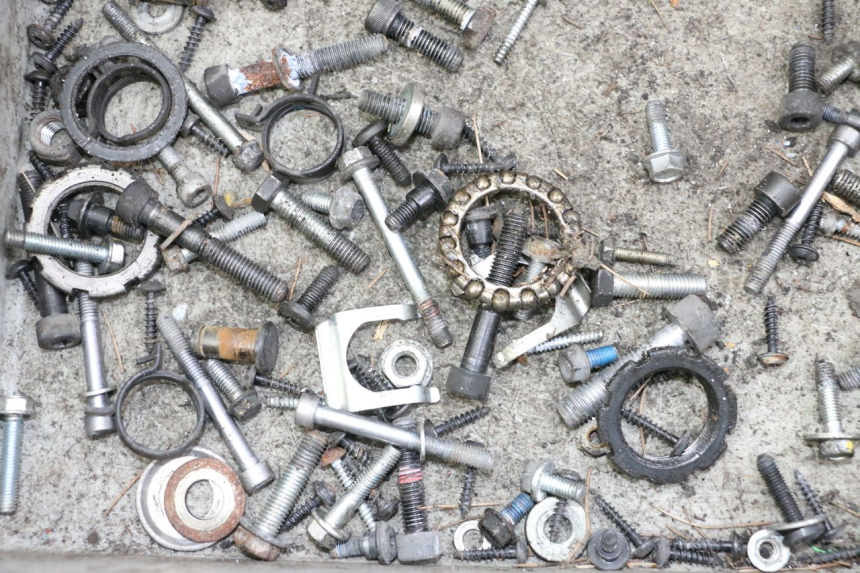 photo de TORNILLOS PEUGEOT SATELIS 125 (2013 - 2018)