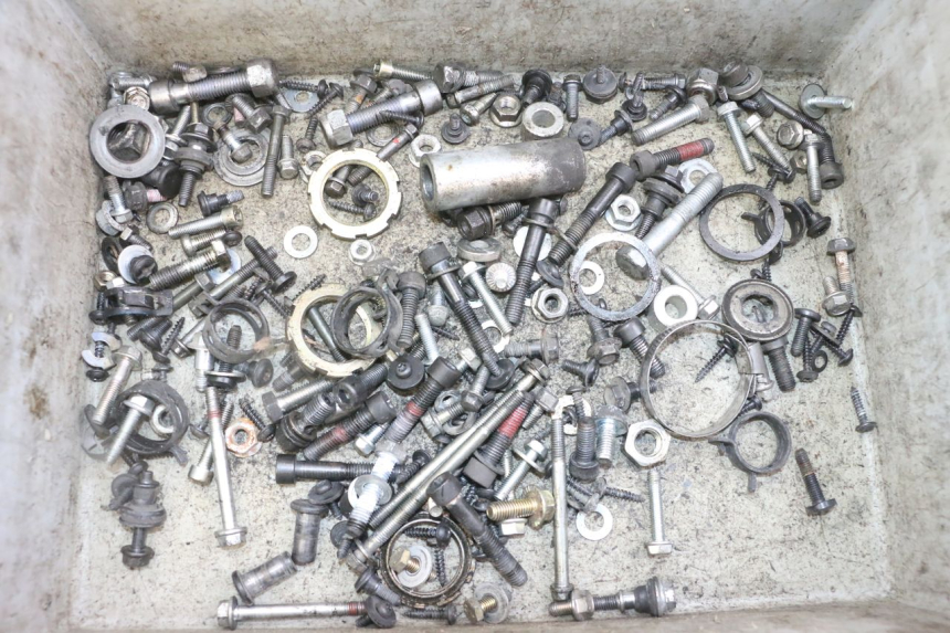 photo de TORNILLOS PEUGEOT SATELIS 125 (2013 - 2018)