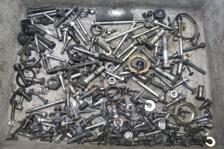 photo de TORNILLOS PEUGEOT SATELIS 125 (2013 - 2018)