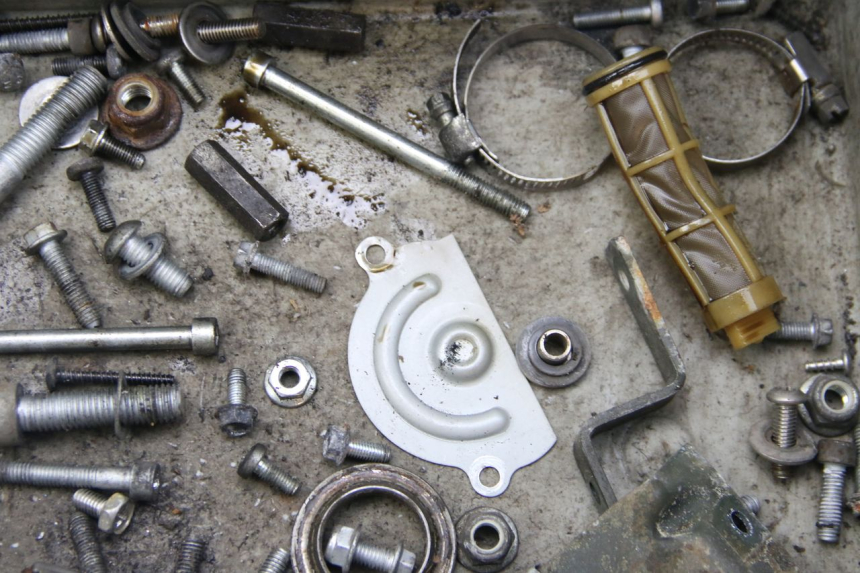 photo de BOLSA DE TORNILLERÍA TORNILLO APRILIA SCARABEO 4T 50 (2009 - 2017)