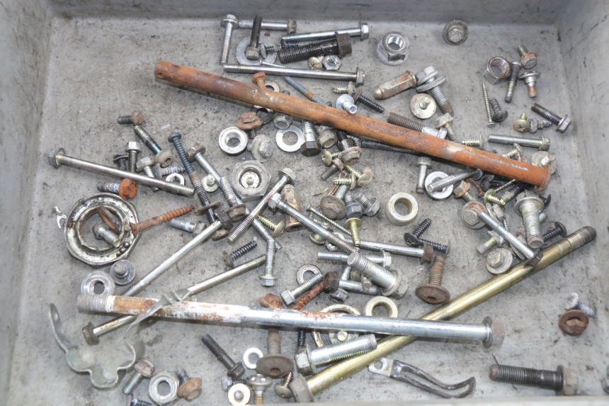 photo de BOLSA DE TORNILLERÍA TORNILLO HONDA SCV LEAD 100 (2003 - 2007)