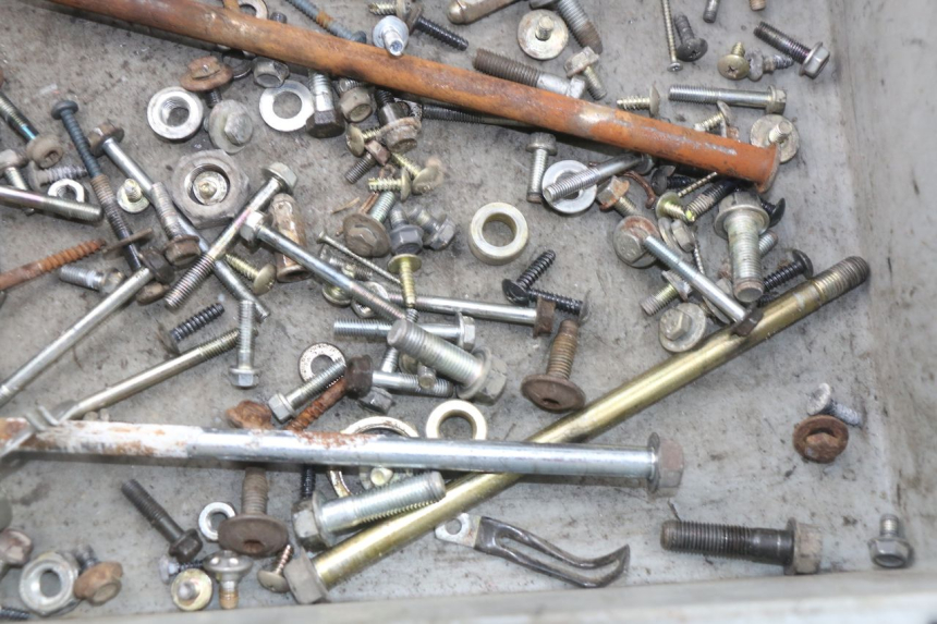photo de BOLSA DE TORNILLERÍA TORNILLO HONDA SCV LEAD 100 (2003 - 2007)