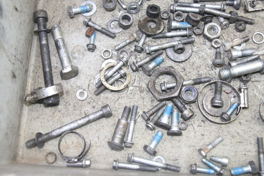 photo de TORNILLOS DERBI SENDA SM DRD 50 (2008 - 2013)