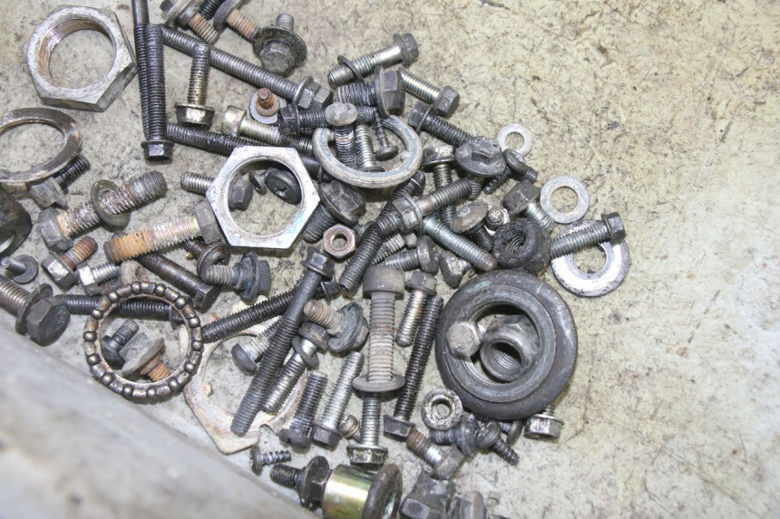 photo de TORNILLOS PEUGEOT SPEEDAKE 50 (1995 - 1997)