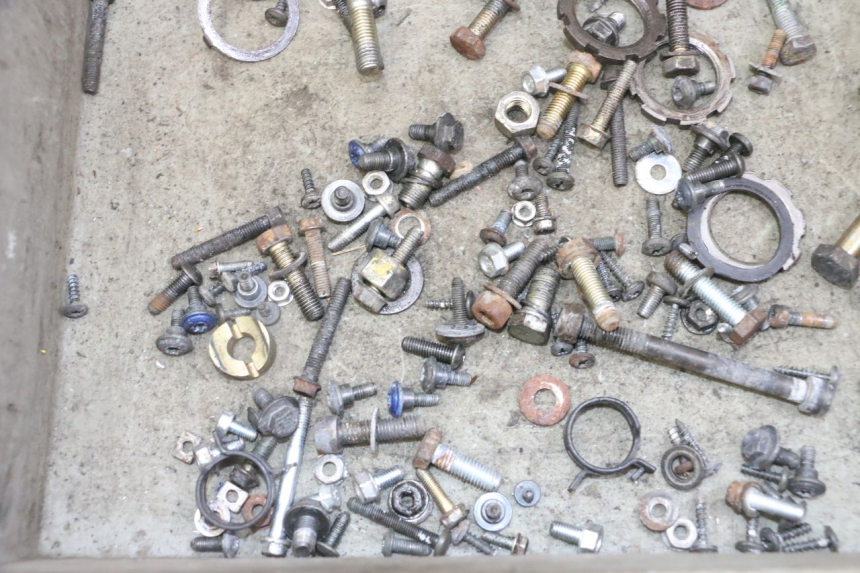 photo de TORNILLOS PEUGEOT SPEEDFIGHT 2 LC 50 (2000 - 2009)