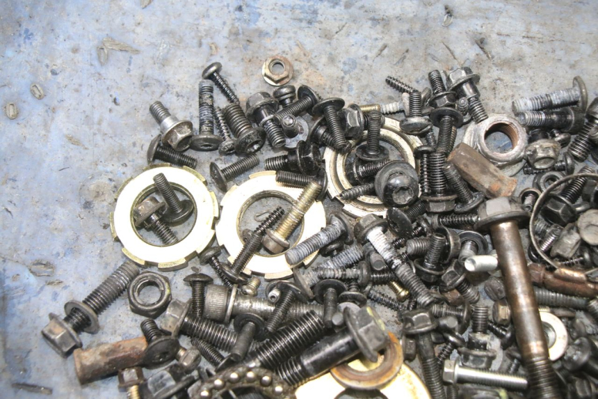 photo de TORNILLOS PEUGEOT STREETZONE I 2T 50 (2018 - 2020)