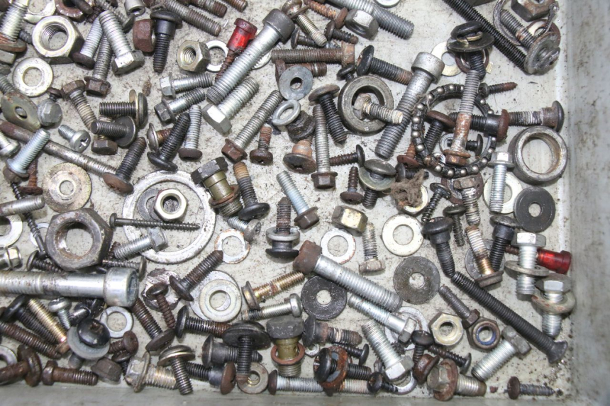 photo de TORNILLOS PIAGGIO SUPER LX 125 (2000 - 2003)
