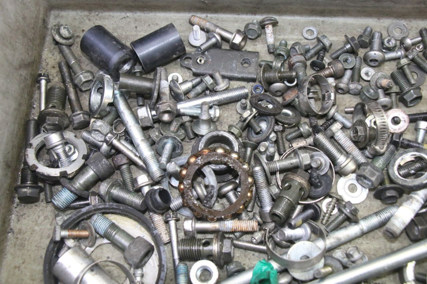 photo de TORNILLOS SUZUKI SV S 650 (2003 - 2009)