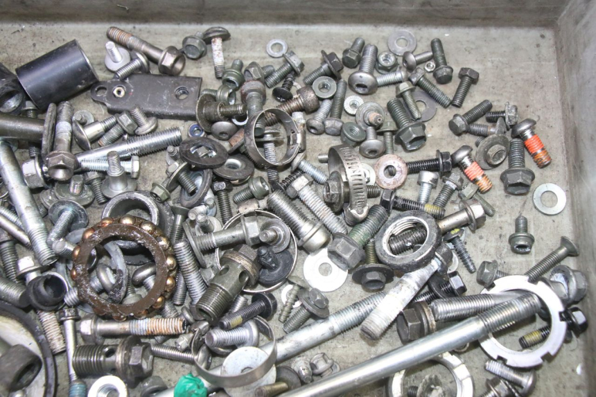 photo de TORNILLOS SUZUKI SV S 650 (2003 - 2009)
