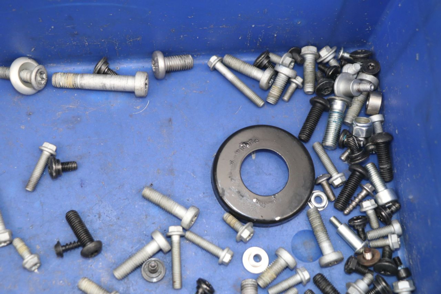 photo de TORNILLOS HUSQVARNA SVARTPILEN 701 690 (2019 - 2020)