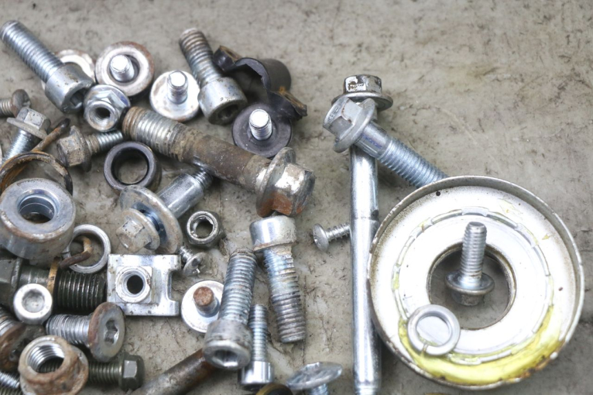 photo de TORNILLOS MINI MX SX 125