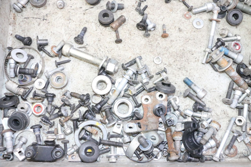 photo de TORNILLOS APRILIA SXR 50 (2021 - 2023)