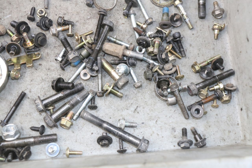 photo de TORNILLOS SYM JOYMAX 250 (2013 - 2017)