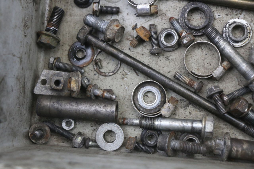photo de TORNILLOS SUZUKI TS X 80 (1984 - 1988)