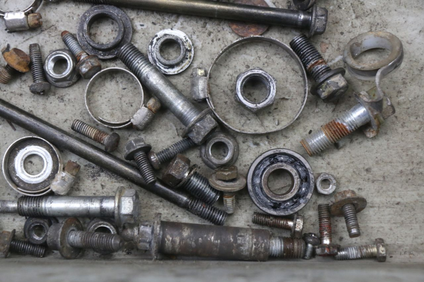 photo de TORNILLOS SUZUKI TS X 80 (1984 - 1988)