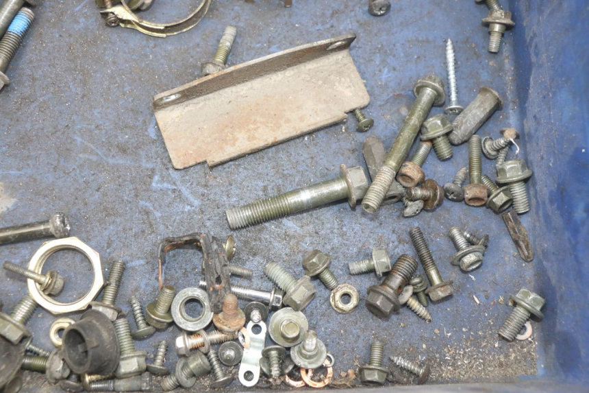 photo de BOLSA DE TORNILLERÍA TORNILLO PEUGEOT TWEET 4T 50 (2018 - 2020)