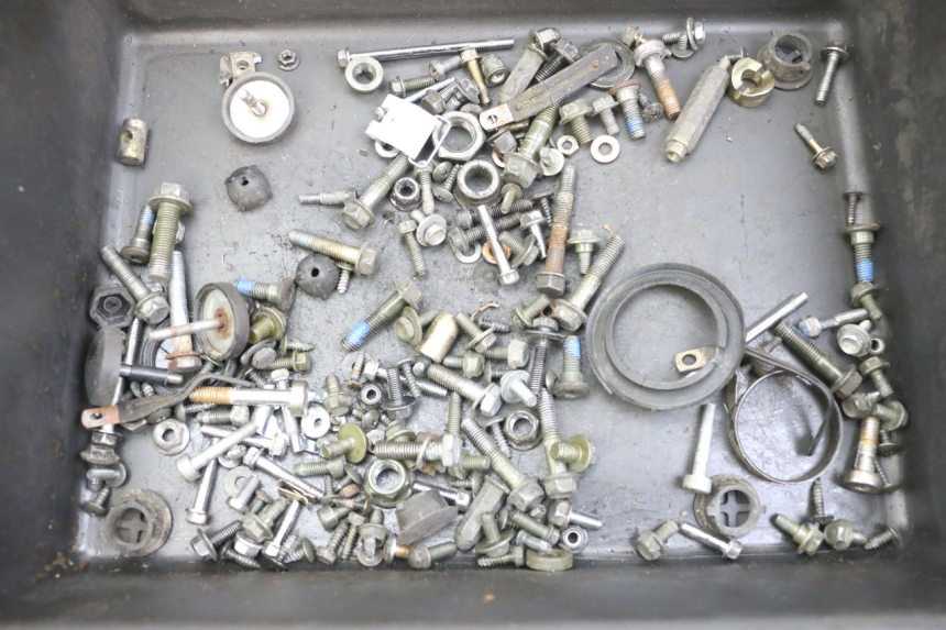 photo de BOLSA DE TORNILLERÍA TORNILLO PEUGEOT TWEET 4T 50 (2018 - 2020)