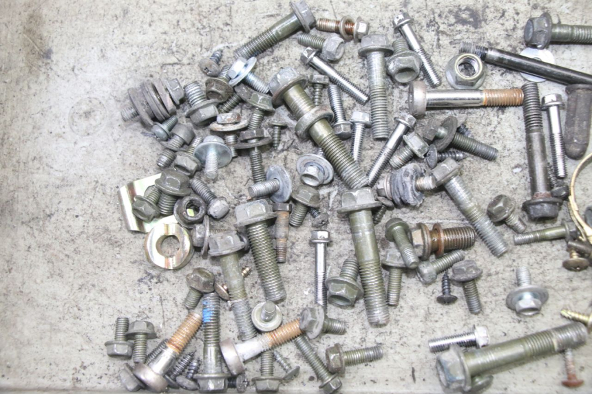 photo de BOLSA DE TORNILLERÍA TORNILLO PEUGEOT TWEET 4T 50 (2014 - 2019)