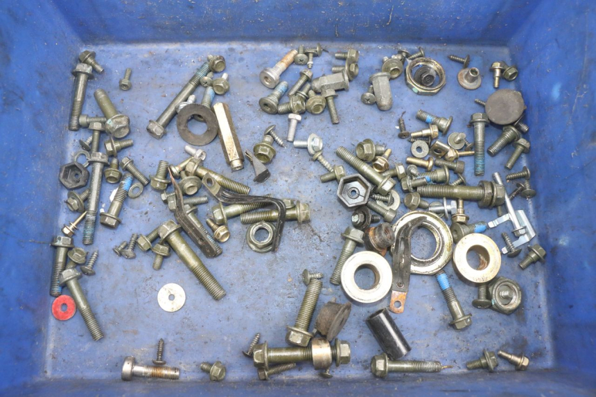 photo de BOLSA DE TORNILLERÍA TORNILLO PEUGEOT TWEET 125 (2018 - 2021)