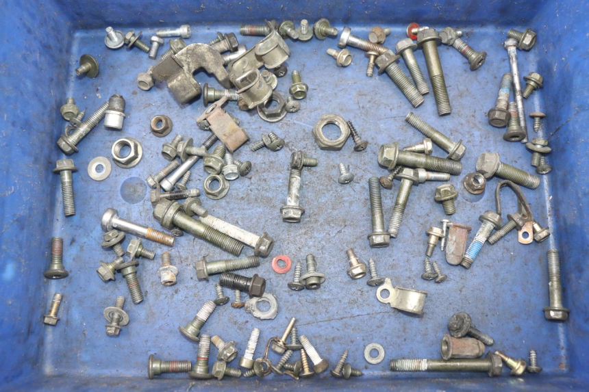 photo de BOLSA DE TORNILLERÍA TORNILLO PEUGEOT TWEET 125 (2018 - 2021)