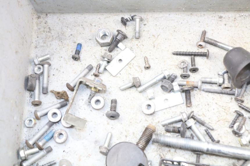 photo de BOLSA DE TORNILLERÍA TORNILLO PIAGGIO VESPA GTS SUPER IE 125 (2009 - 2016)