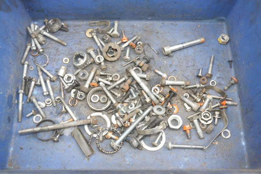 photo de BOLSA DE TORNILLERÍA TORNILLO PIAGGIO VESPA S 2T 50 (2007 - 2014)