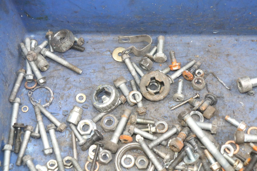 photo de BOLSA DE TORNILLERÍA TORNILLO PIAGGIO VESPA S 2T 50 (2007 - 2014)