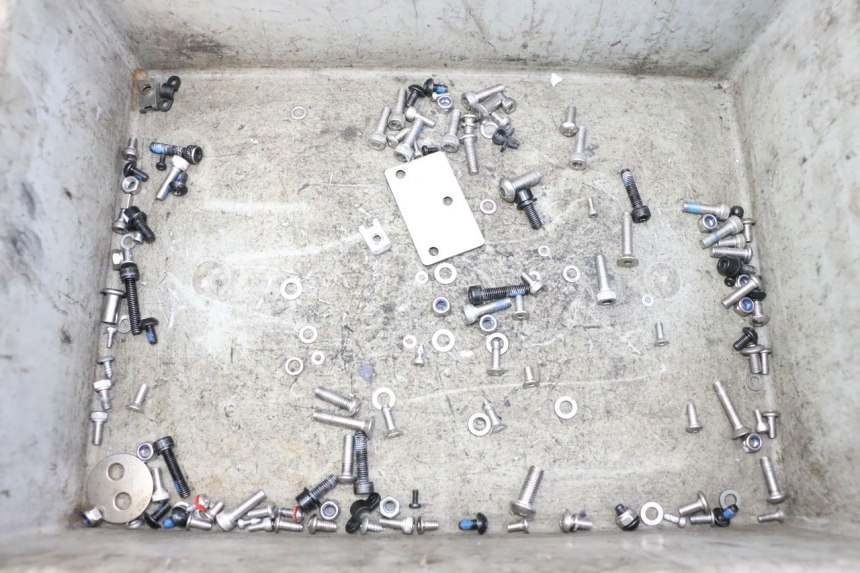 photo de TORNILLOS DUALTRON VICTOR LIMITED 1