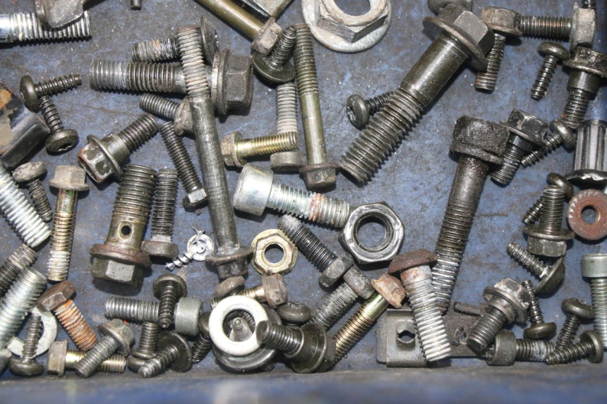 photo de BOLSA DE TORNILLERÍA TORNILLO PEUGEOT VIVACITY NEW 2T 50 (2008 - 2017)