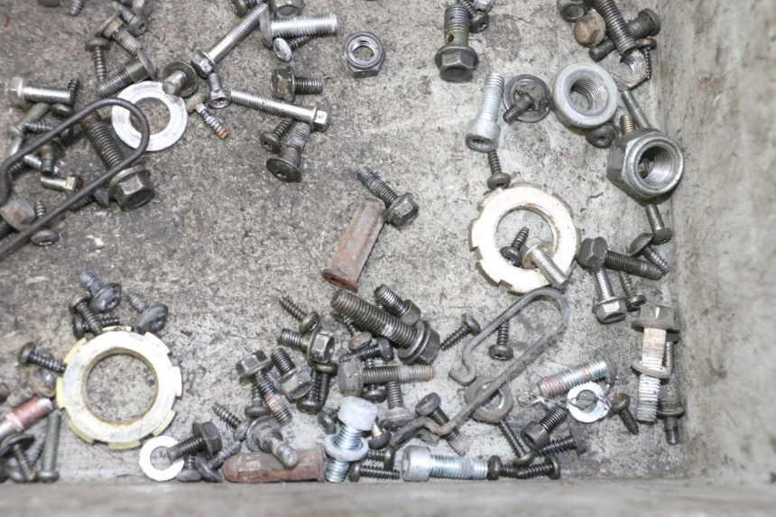 photo de BOLSA DE TORNILLERÍA TORNILLO PEUGEOT VIVACITY NEW 4T 50 (2008 - 2017)