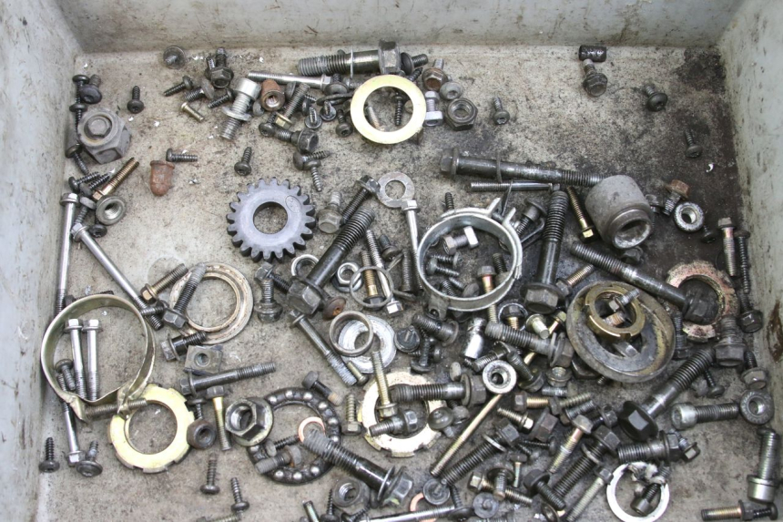 photo de TORNILLOS PEUGEOT VIVACITY 125 (2010 - 2017)