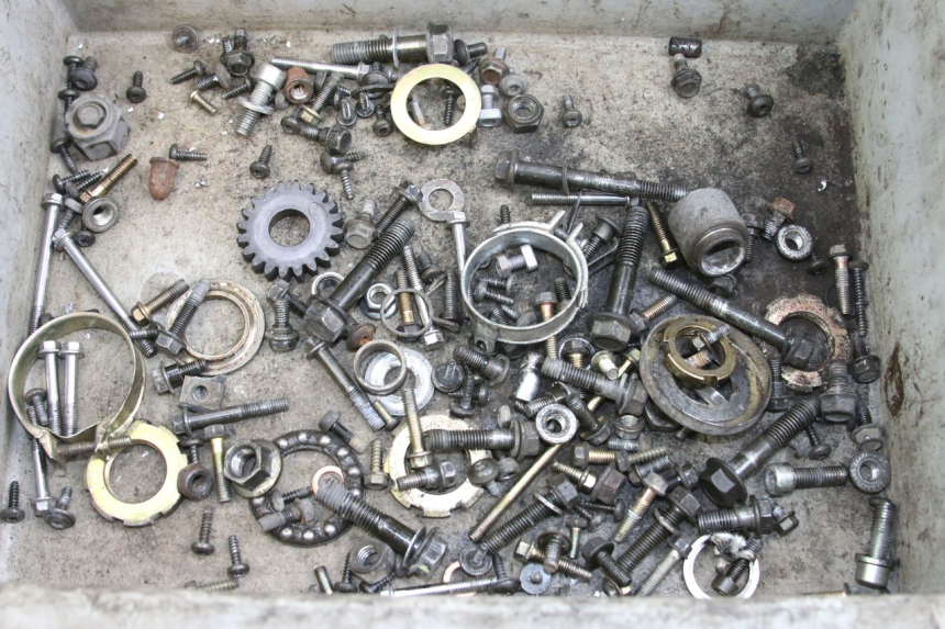 photo de TORNILLOS PEUGEOT VIVACITY 125 (2010 - 2017)