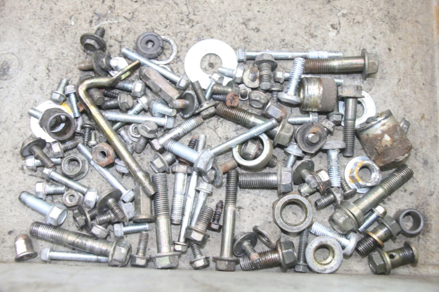 photo de BOLSA DE TORNILLERÍA TORNILLO VONROAD YIBEN 125 (2006 - 2010)