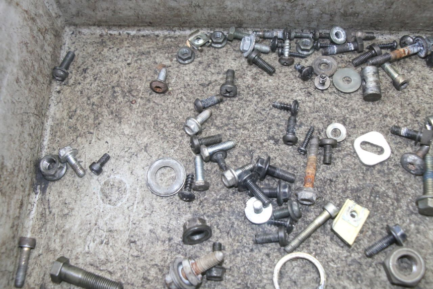 photo de TORNILLOS YAMAHA WHY 50 (1998 - 2000)