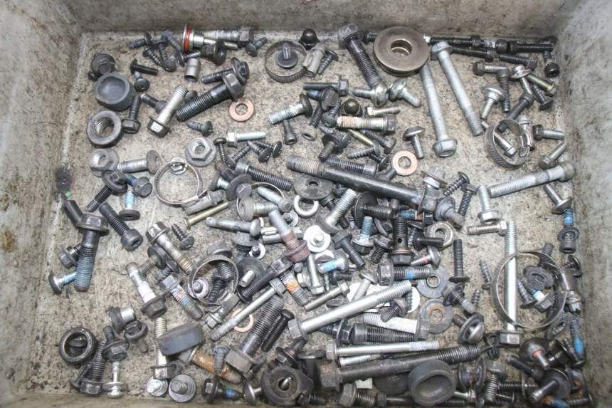 photo de BOLSA DE TORNILLERÍA TORNILLO YAMAHA X-MAX XMAX 125 (2010 - 2014)