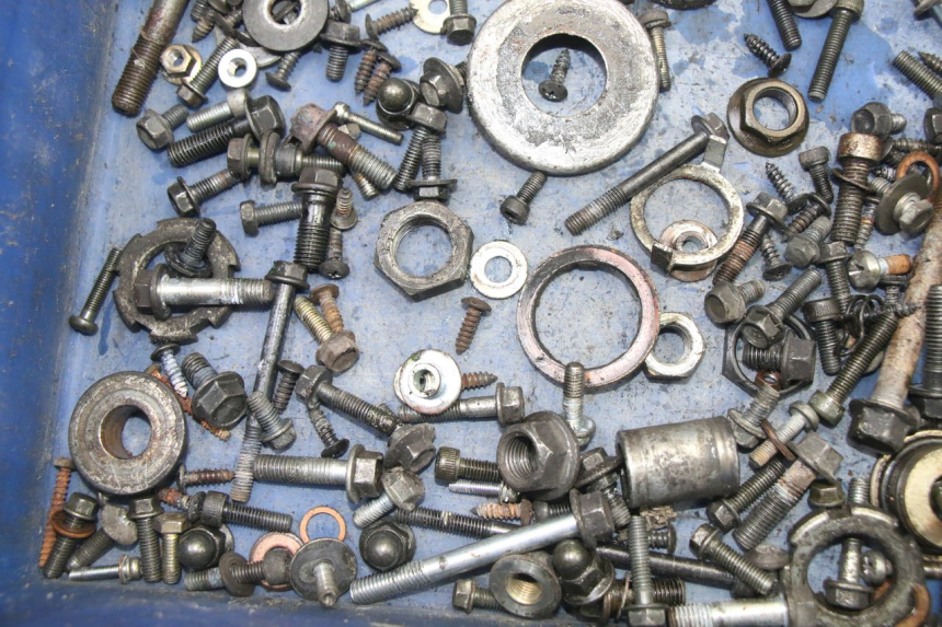 photo de BOLSA DE TORNILLERÍA TORNILLO YAMAHA XMAX X-MAX 125 (2006 - 2009)