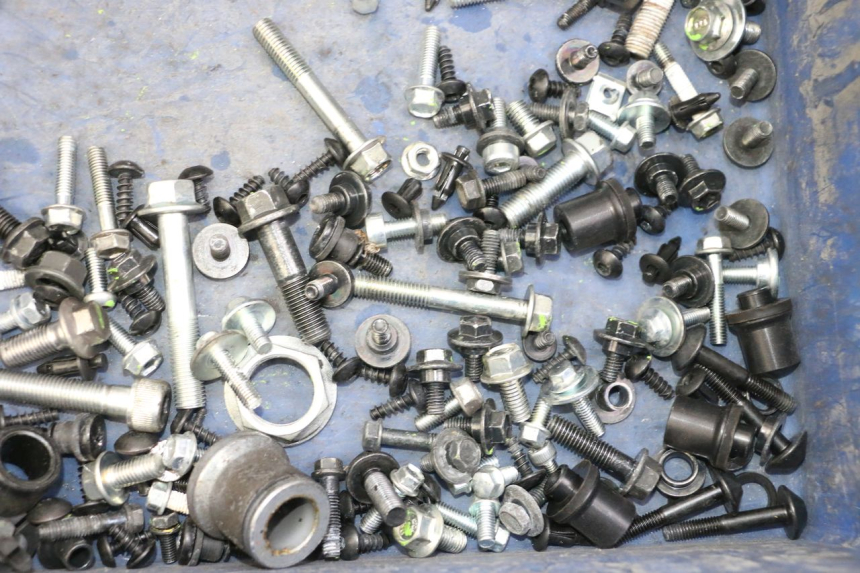 photo de TORNILLOS YAMAHA XMAX X-MAX 125 (2021 - 2025)