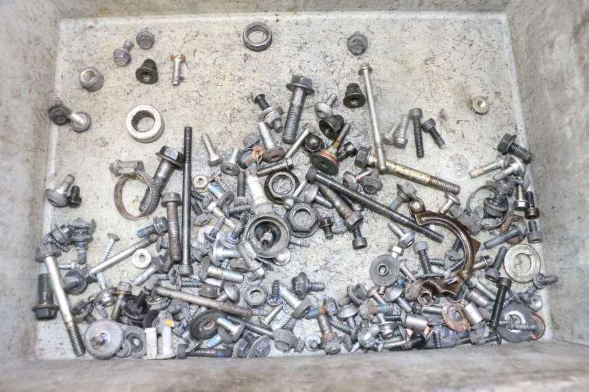 photo de BOLSA DE TORNILLERÍA TORNILLO YAMAHA X-MAX XMAX 125 (2010 - 2014)