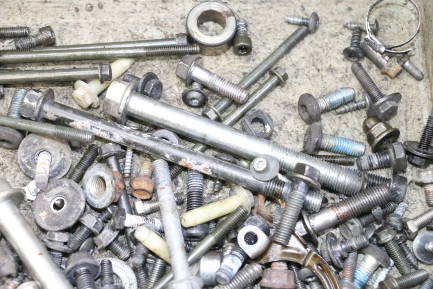 photo de BOLSA DE TORNILLERÍA TORNILLO YAMAHA X-MAX XMAX 125 (2010 - 2014)