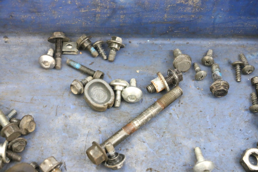 photo de BOLSA DE TORNILLERÍA TORNILLO YAMAHA X-MAX XMAX 125 (2010 - 2014)