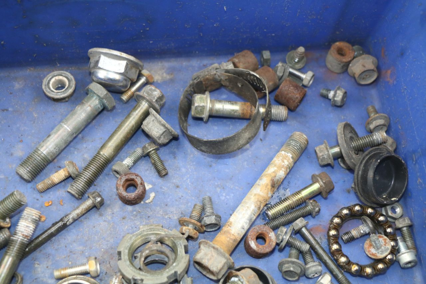 photo de TORNILLOS YAMAHA XJ600 XJ DIVERSION 600 (1992 - 1997)